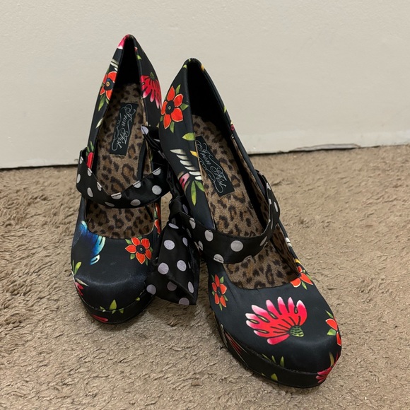 Iron Fist High Heels - Floral & Polka Dot - Picture 1 of 5